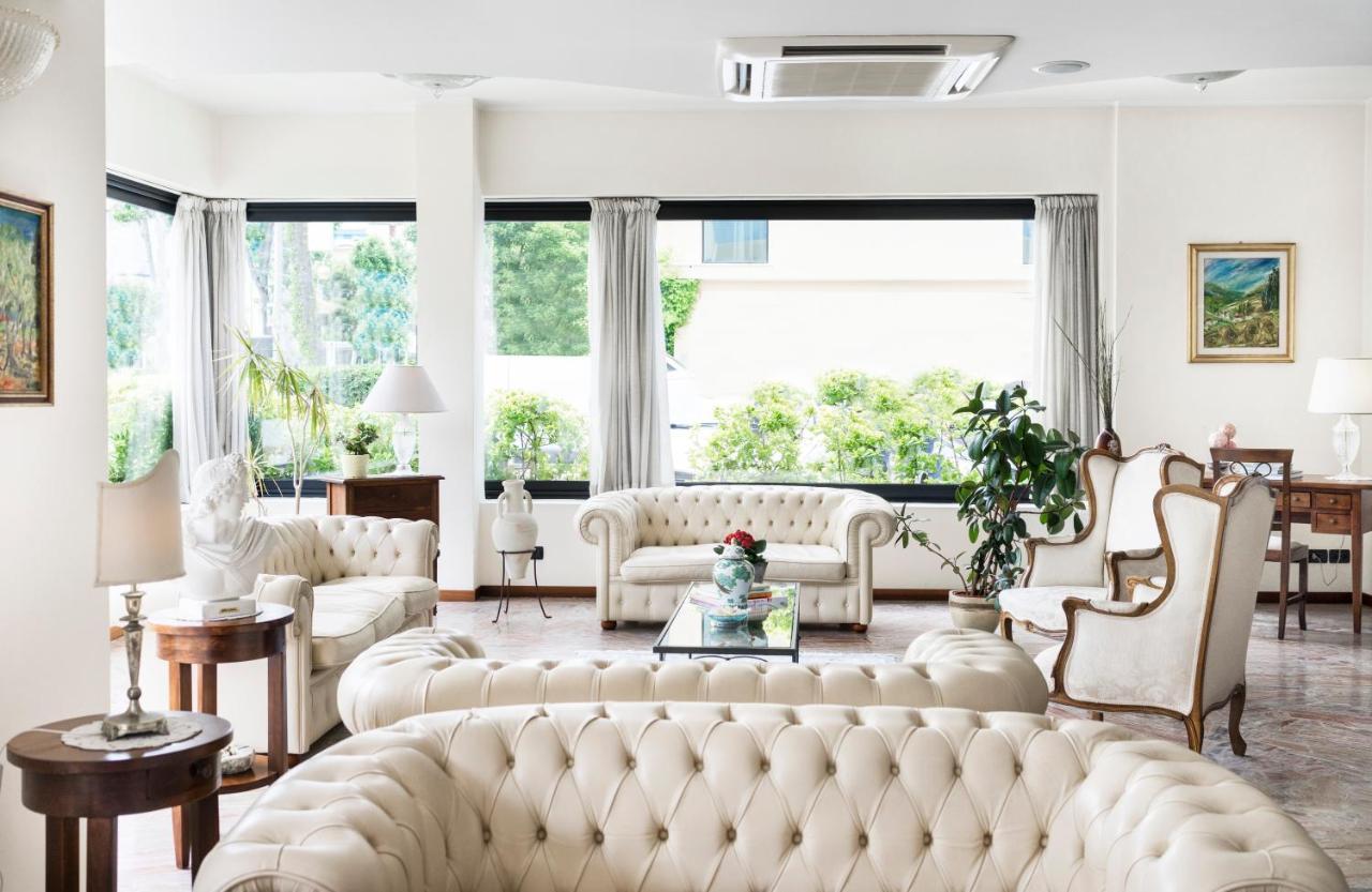Hotel Apollo Riccione Dış mekan fotoğraf