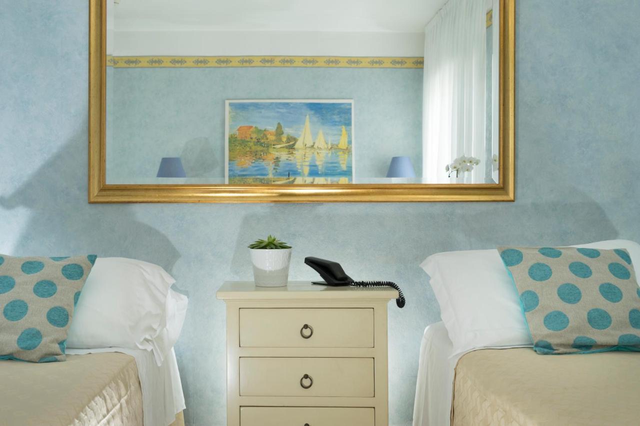 Hotel Apollo Riccione Dış mekan fotoğraf